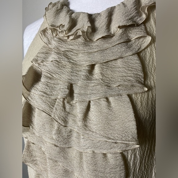 Moschino 100% Silk Cream Ruffle Top EUC SZ 8 - Picture 1 of 10